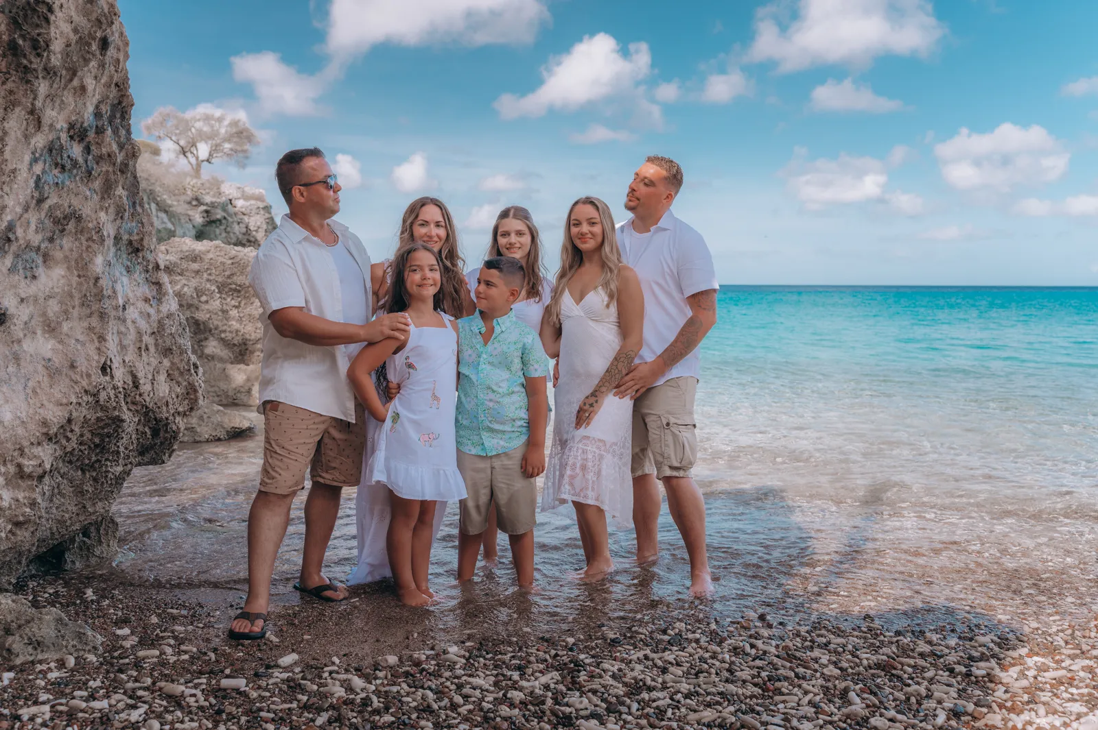 Familie fotoshoot en verloving op Playa Jeremi, Curacao