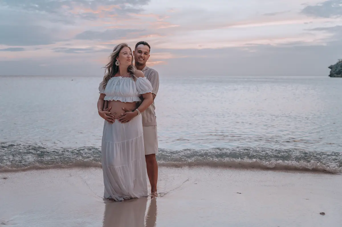 Maternity photoshoot Curacao Granneman Daaibooi 02